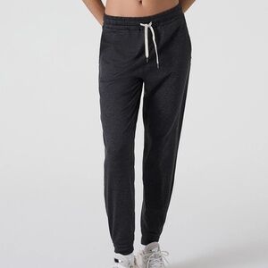 VUORI Performance Joggers women
